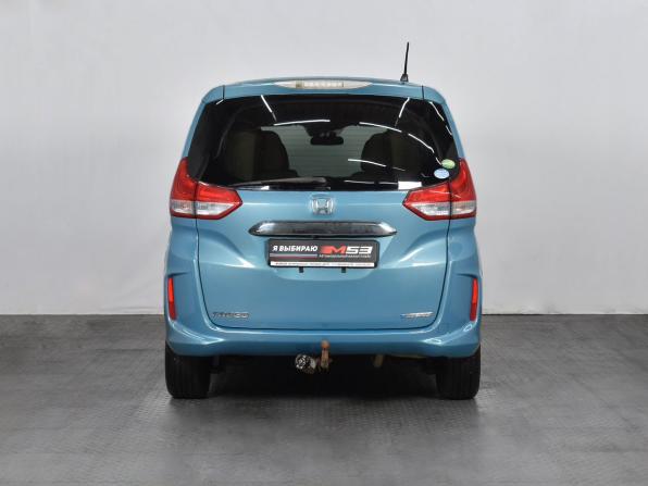 Honda Freed II с пробегом 2017 года, цена 1 364 995 рублей, 203833 км, компактвэн, Автокод Объявления