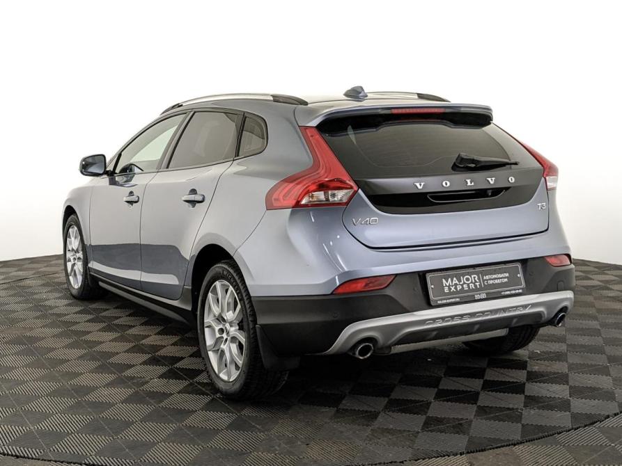 Volvo V40 II Рестайлинг Москва  - изображение 7