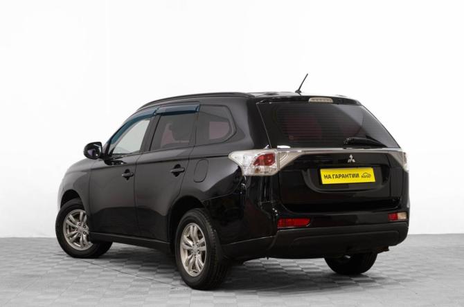 Mitsubishi Outlander III с пробегом 2012 года, цена 1 389 000 рублей, 182000 км, внедорожник, Автокод Объявления