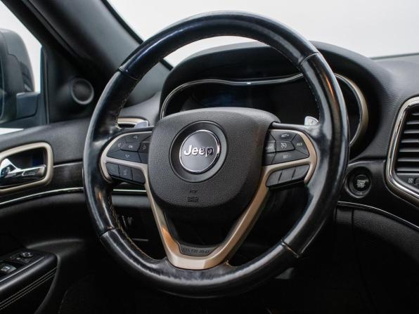 Jeep Grand Cherokee IV (WK2) Рестайлинг с пробегом 2016 года, цена 3 150 000 рублей, 181743 км, внедорожник, Автокод Объявления