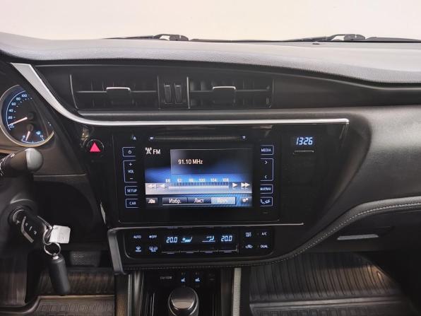 Toyota Corolla XI (E160 E170 E180) Рестайлинг 1 с пробегом 2017 года, цена 1 590 000 рублей, 114195 км, седан, Автокод Объявления