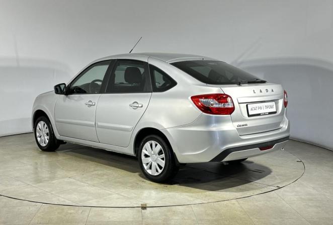 Lada (ВАЗ) Granta I Рестайлинг с пробегом 2020 года, цена 665 000 рублей, 133694 км, лифтбек, Автокод Объявления