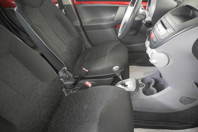 Peugeot 107 I Рестайлинг с пробегом 2010 года, цена 509 000 рублей, 95000 км, хэтчбек, Автокод Объявления