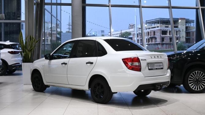 Lada (ВАЗ) Granta I Рестайлинг с пробегом 2019 года, цена 545 000 рублей, 129000 км, седан, Автокод Объявления