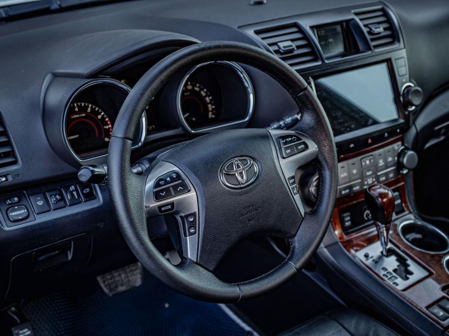 Toyota Highlander II (XU40) Рестайлинг Тюмень  - изображение 6