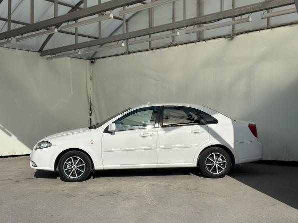 Daewoo Gentra II с пробегом 2015 года, цена 590 000 рублей, 99379 км, седан, Автокод Объявления