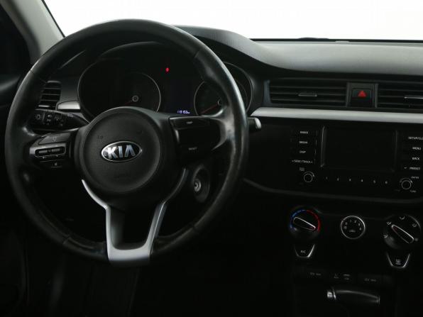 Kia Rio IV с пробегом 2018 года, цена 1 320 000 рублей, 113000 км, седан, Автокод Объявления