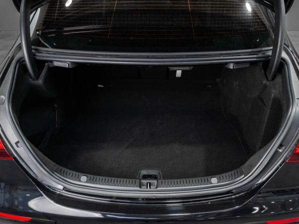 Mercedes-Benz E-Класс V (W213 S213 C238) Рестайлинг с пробегом 2021 года, цена 4 050 000 рублей, 57681 км, седан, Автокод Объявления