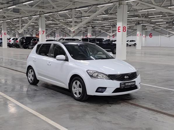 Kia Ceed I Рестайлинг с пробегом 2011 года, цена 580 000 рублей, 385751 км, хэтчбек, Автокод Объявления