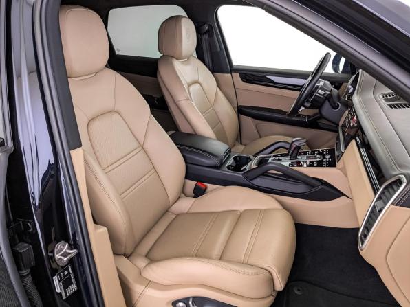 Porsche Cayenne III с пробегом 2021 года, цена 9 746 100 рублей, 39110 км, внедорожник, Автокод Объявления