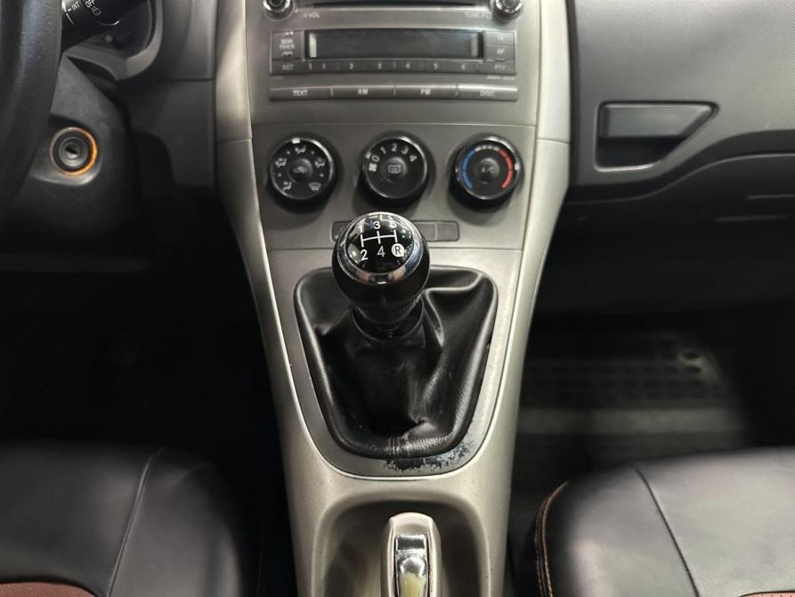 Toyota Auris I Москва  - изображение 13