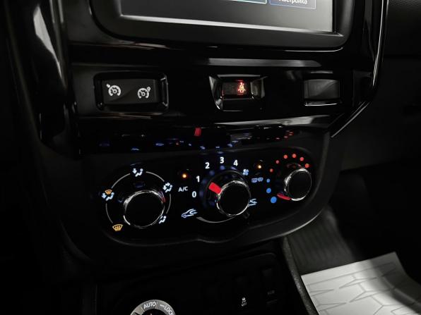 Renault Duster I Рестайлинг с пробегом 2018 года, цена 1 495 000 рублей, 132425 км, внедорожник, Автокод Объявления