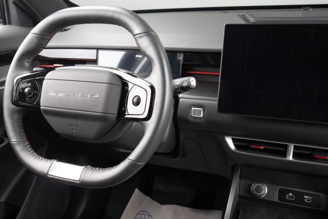 JETOUR DASHING I с пробегом 2024 года, цена 2 049 000 рублей, 12000 км, внедорожник, Автокод Объявления