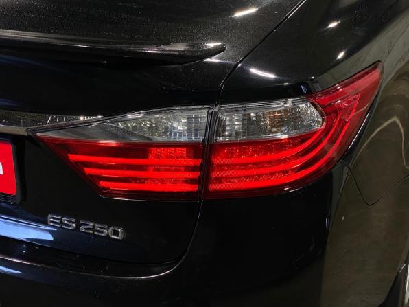 Lexus ES VI с пробегом 2013 года, цена 2 100 000 рублей, 162205 км, седан, Автокод Объявления