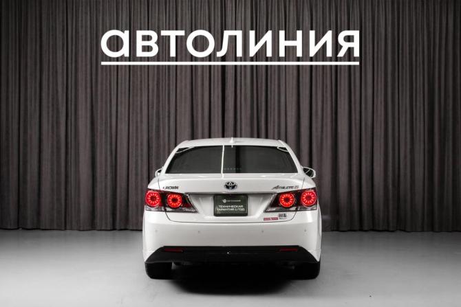 Toyota Crown XIV (S210) Рестайлинг с пробегом 2015 года, цена 2 649 000 рублей, 193000 км, седан, Автокод Объявления