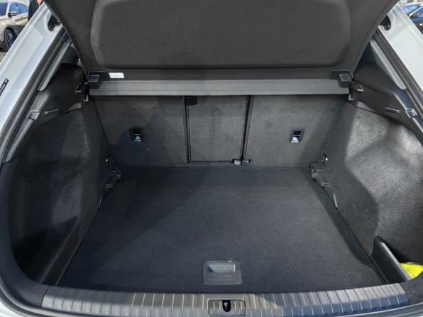 Audi Q3 II (F3) с пробегом 2026 года, цена 3 850 000 рублей, 10 км, внедорожник, Автокод Объявления