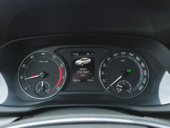 Skoda Octavia IV (A8) с пробегом 2021 года, цена 1 900 000 рублей, 109000 км, лифтбек, Автокод Объявления