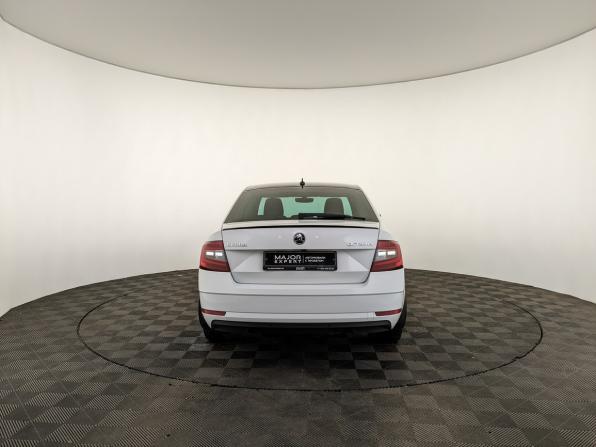 Skoda Octavia III (A7) Рестайлинг с пробегом 2020 года, цена 2 100 000 рублей, 114832 км, лифтбек, Автокод Объявления
