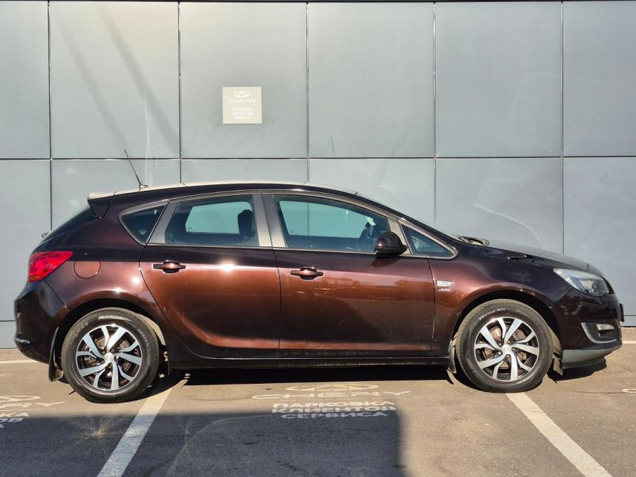 Opel Astra J Рестайлинг Воронеж  - изображение 8