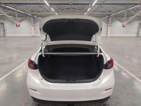 Mazda 3 III (BM) с пробегом 2014 года, цена 1 100 000 рублей, 190171 км, седан, Автокод Объявления