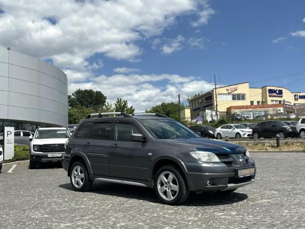 Mitsubishi Outlander I с пробегом 2006 года, цена 520 000 рублей, 323223 км, внедорожник, Автокод Объявления
