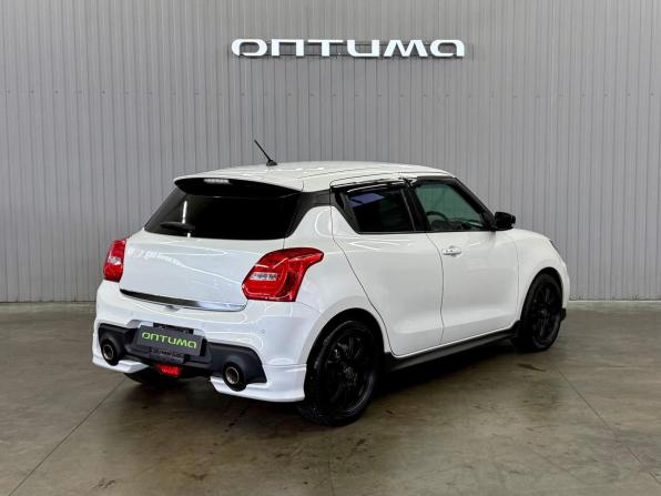 Suzuki Swift V с пробегом 2022 года, цена 1 437 000 рублей, 61424 км, хэтчбек, Автокод Объявления