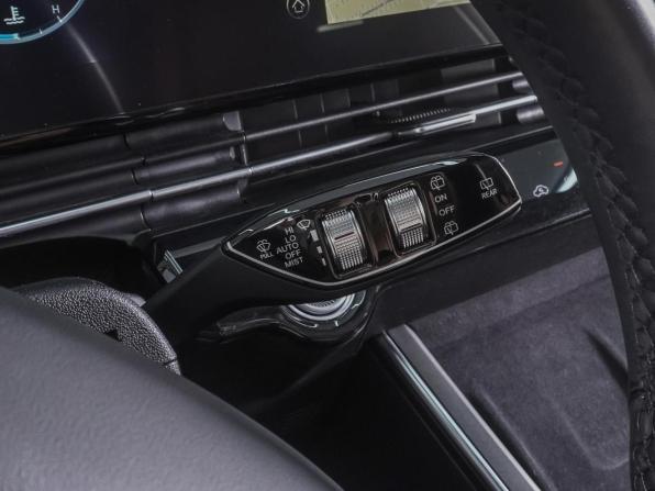 Omoda C5 I с пробегом 2022 года, цена 1 730 000 рублей, 31860 км, внедорожник, Автокод Объявления