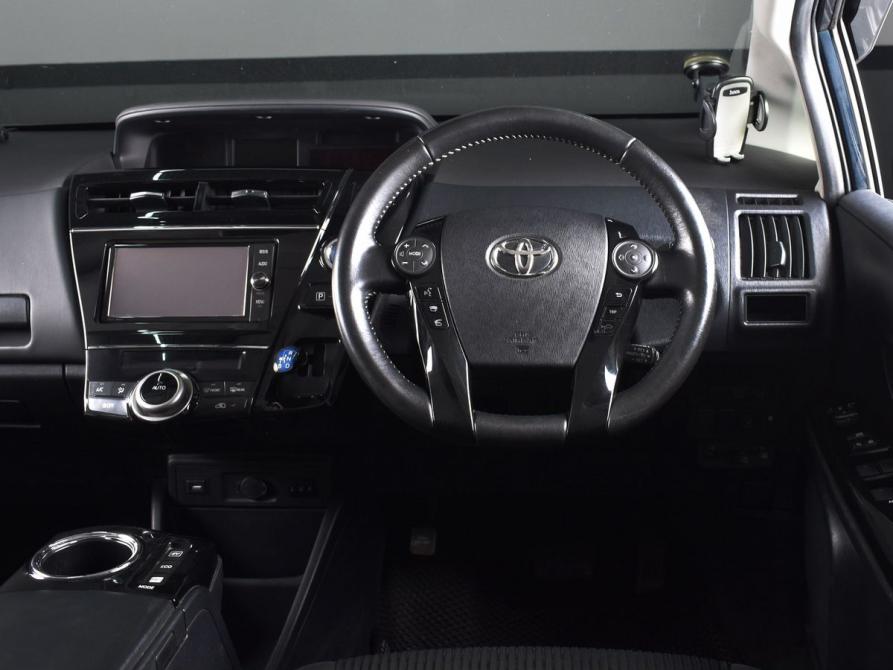 Toyota Prius Alpha I (ZVW40/41) Рестайлинг Кемерово  - изображение 11