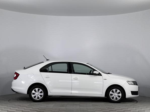 Skoda Rapid I Рестайлинг с пробегом 2019 года, цена 835 000 рублей, 143338 км, лифтбек, Автокод Объявления