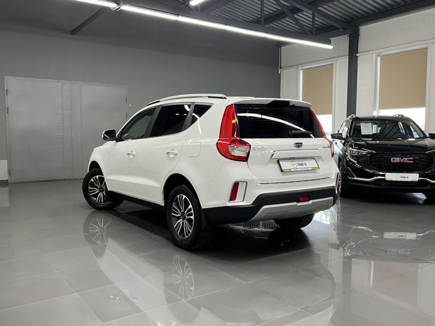 Geely Emgrand X7 I Рестайлинг 2 Тверь  - изображение 6