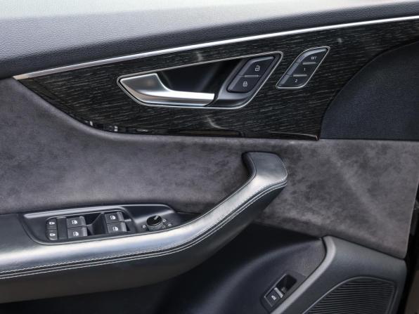 Audi Q8 I (4M) с пробегом 2019 года, цена 5 398 000 рублей, 114748 км, внедорожник, Автокод Объявления