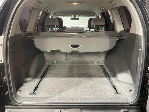 Toyota Land Cruiser Prado 150 Series с пробегом 2011 года, цена 2 790 000 рублей, 187050 км, внедорожник, Автокод Объявления