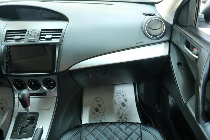 Mazda 3 II (BL) с пробегом 2010 года, цена 999 000 рублей, 114000 км, седан, Автокод Объявления