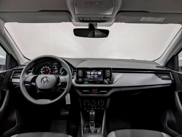 Skoda Rapid II с пробегом 2021 года, цена 1 350 000 рублей, 133318 км, лифтбек, Автокод Объявления