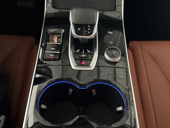 Omoda C5 I с пробегом 2023 года, цена 1 930 000 рублей, 35400 км, внедорожник, Автокод Объявления