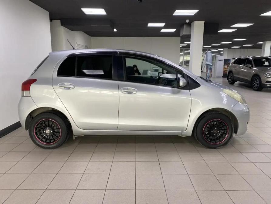 Toyota Vitz II (XP90) Челябинск  - изображение 6