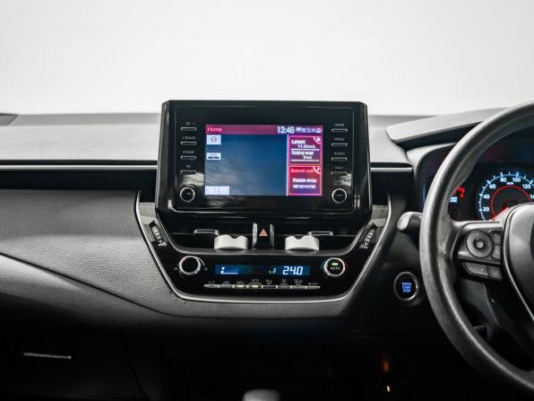 Toyota Corolla XII (E210) с пробегом 2020 года, цена 1 900 000 рублей, 63123 км, хэтчбек, Автокод Объявления