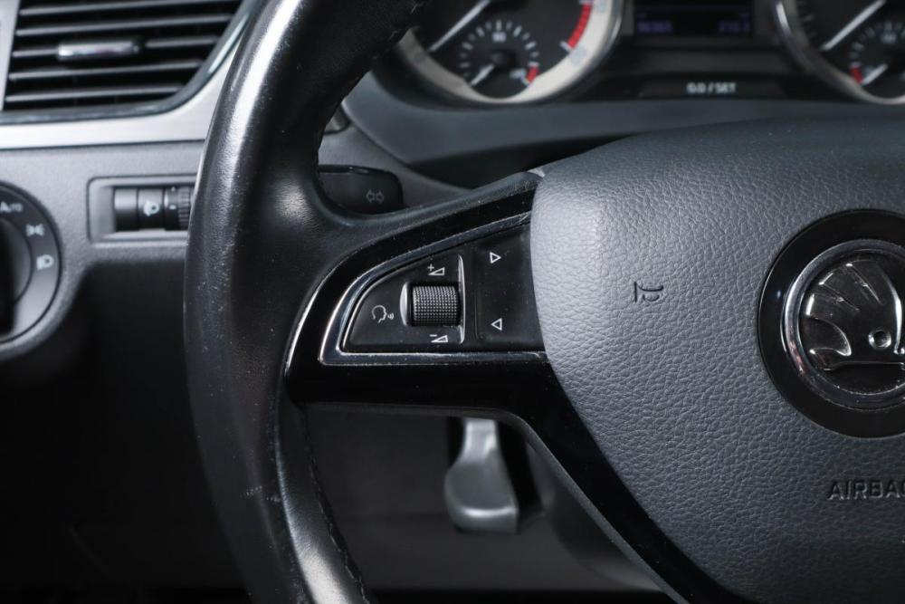 Skoda Rapid I Рестайлинг Челябинск  - изображение 13
