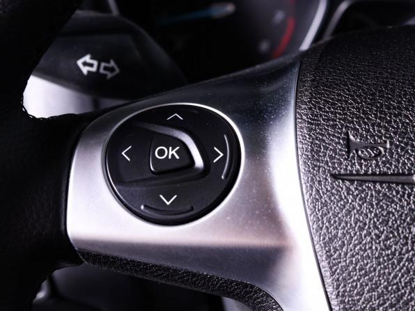 Ford Focus III с пробегом 2012 года, цена 830 000 рублей, 178517 км, хэтчбек, Автокод Объявления