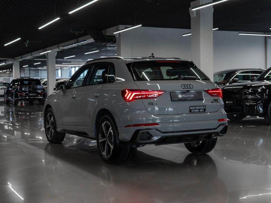 Audi Q3 II (F3) Москва  - изображение 4