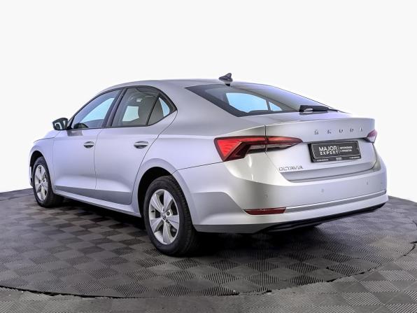 Skoda Octavia IV (A8) с пробегом 2021 года, цена 1 965 000 рублей, 145049 км, лифтбек, Автокод Объявления