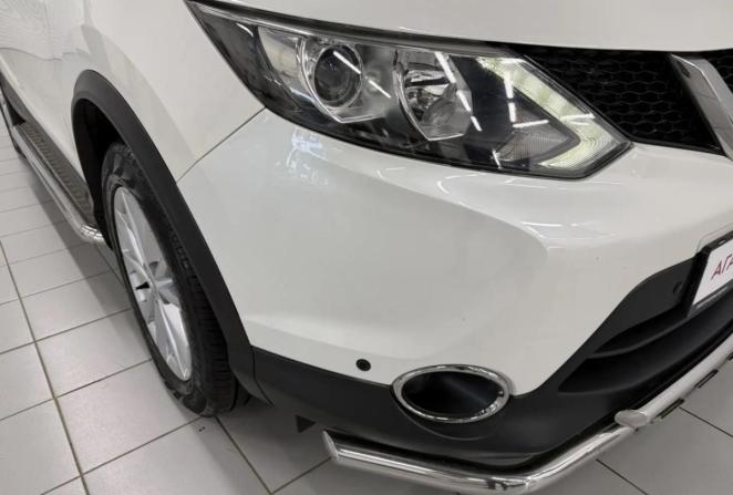 Nissan Qashqai II с пробегом 2015 года, цена 1 550 000 рублей, 37925 км, внедорожник, Автокод Объявления