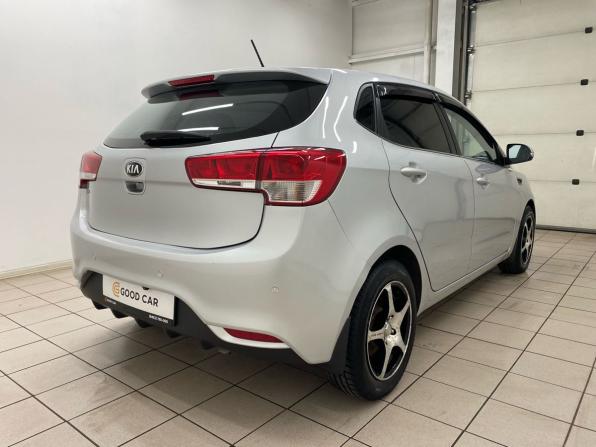 Kia Rio III Рестайлинг с пробегом 2015 года, цена 1 135 000 рублей, 97072 км, хэтчбек, Автокод Объявления