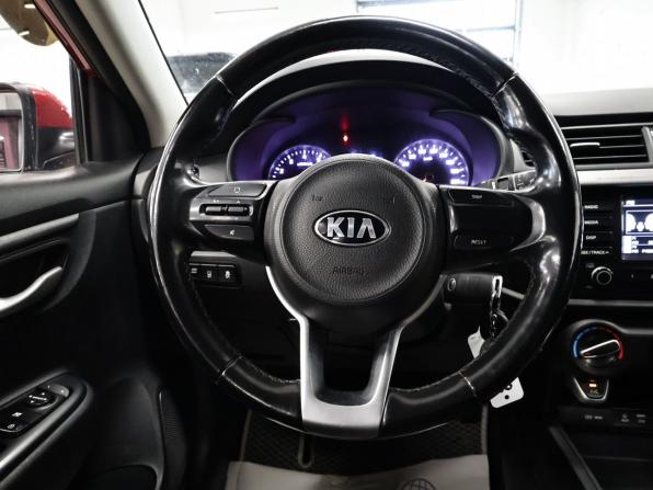 Kia Rio IV с пробегом 2017 года, цена 1 045 000 рублей, 186303 км, седан, Автокод Объявления