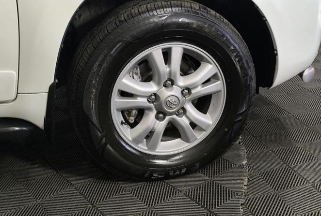 Toyota Land Cruiser 200 Series Рестайлинг 1 с пробегом 2012 года, цена 3 015 000 рублей, 288894 км, внедорожник, Автокод Объявления