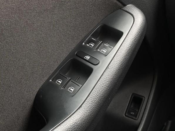 Volkswagen Jetta VI с пробегом 2012 года, цена 717 000 рублей, 303363 км, седан, Автокод Объявления