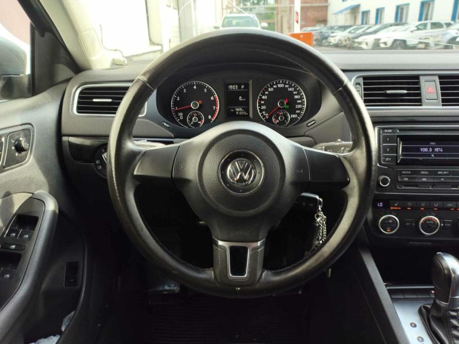 Volkswagen Jetta VI Рестайлинг Санкт-Петербург  - изображение 18