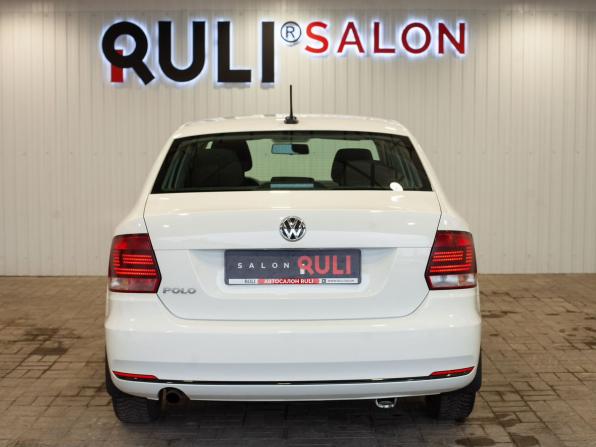 Volkswagen Polo V Рестайлинг с пробегом 2019 года, цена 1 430 000 рублей, 77979 км, седан, Автокод Объявления