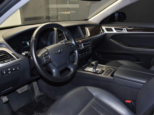 Genesis G80 I с пробегом 2017 года, цена 2 170 000 рублей, 106234 км, седан, Автокод Объявления