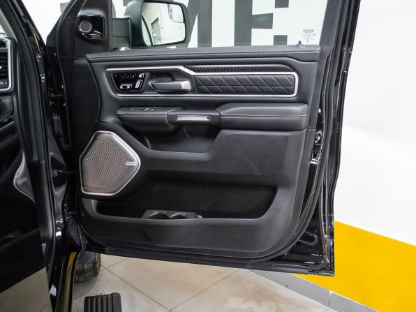 Ram 1500 V Рестайлинг с пробегом 2026 года, цена 10 999 000 рублей, 92 км, offers.body_type.unknown, Автокод Объявления